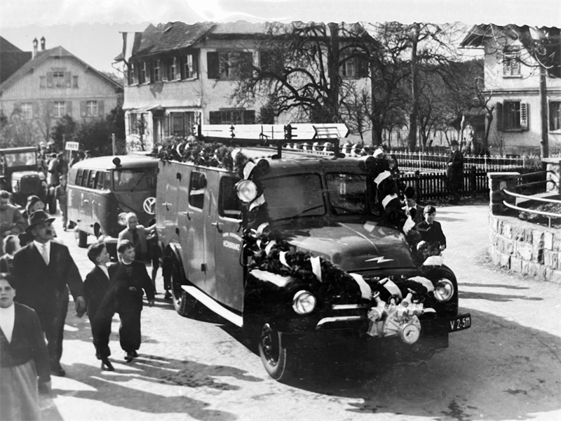 111 Jahre Feuerwehr Hörbranz: Aus der Geschichte der Blaulichtorganisation - Technik im Wandel der Zeit (Opel Blitz 1956)