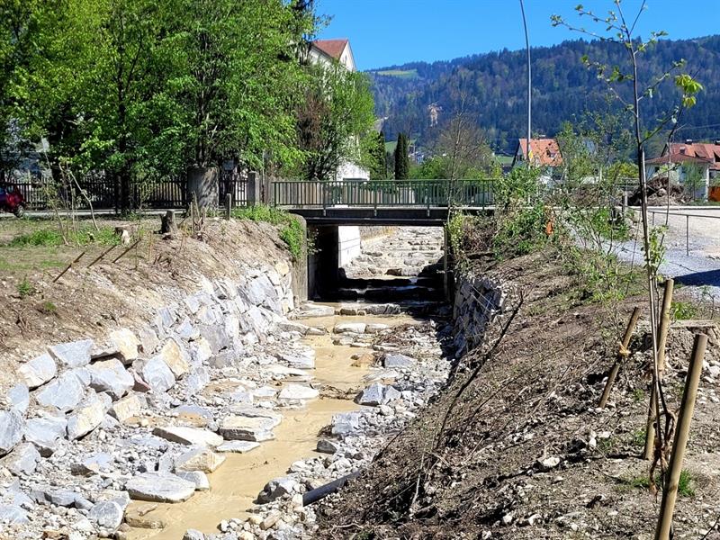 Hochwasserschutzprojekt Ruggbach: Klosterweg Richtung Eschachbrücke (04.2024)